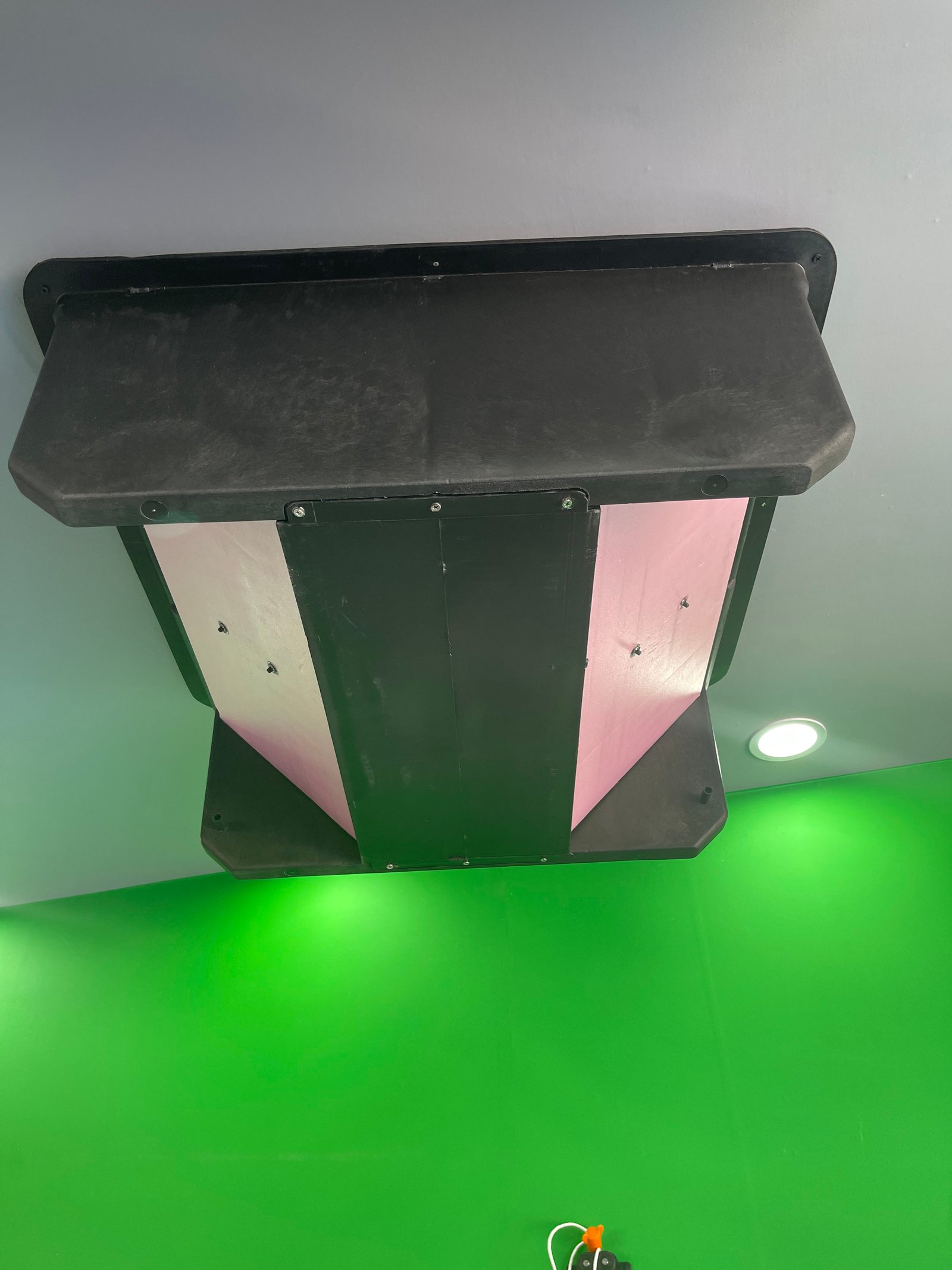 EPS-Insulated Single-flap Side Wall Air Inlet